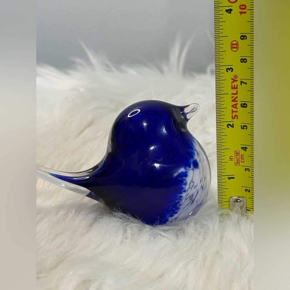 (186)Source Unknown Cobalt Blue and Clear Glass Bird Figurine - Picture 5 of 5